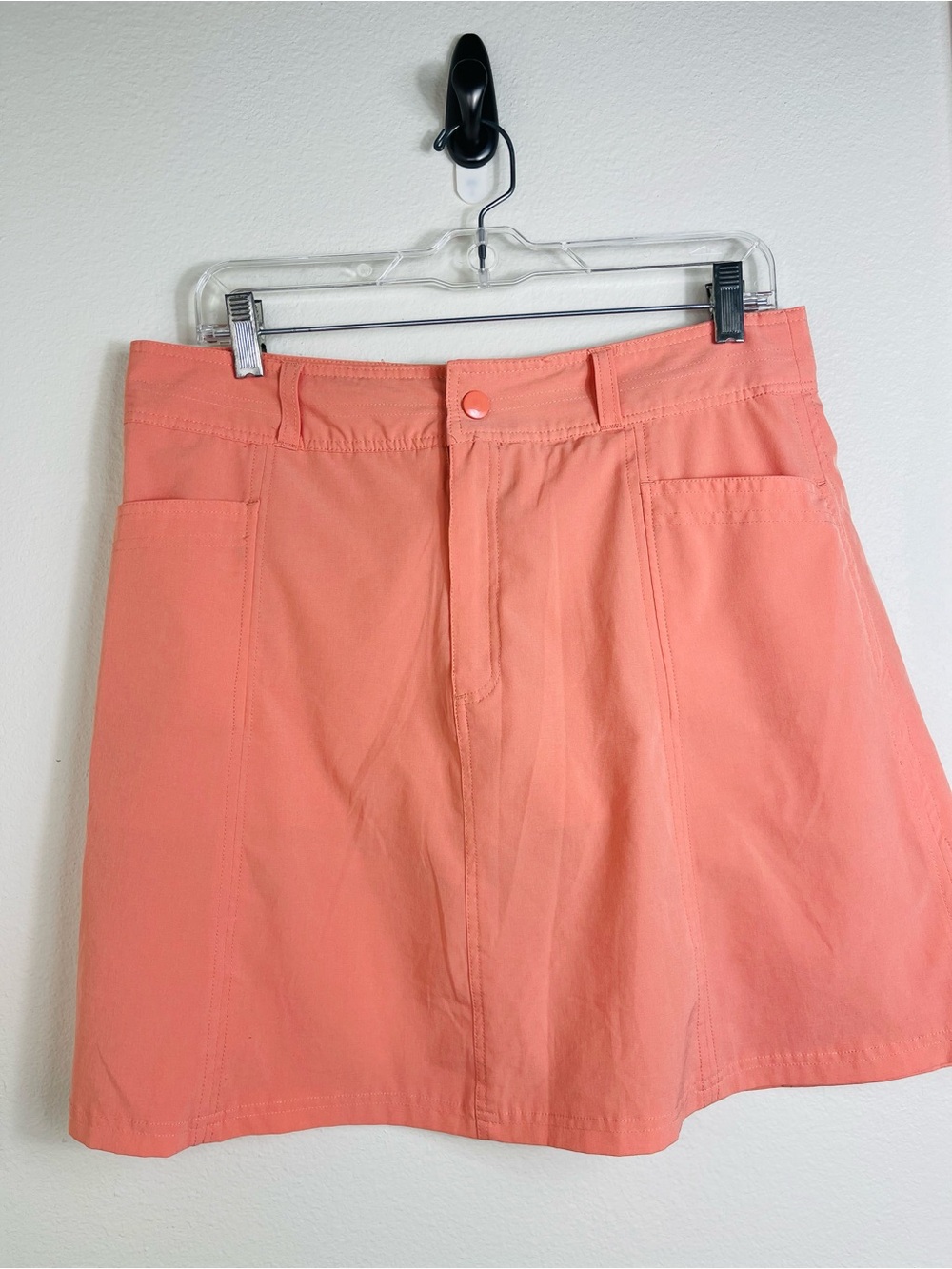 River & Rose Outdoors Performance Skort Coral Orange Mesh Lining Size L